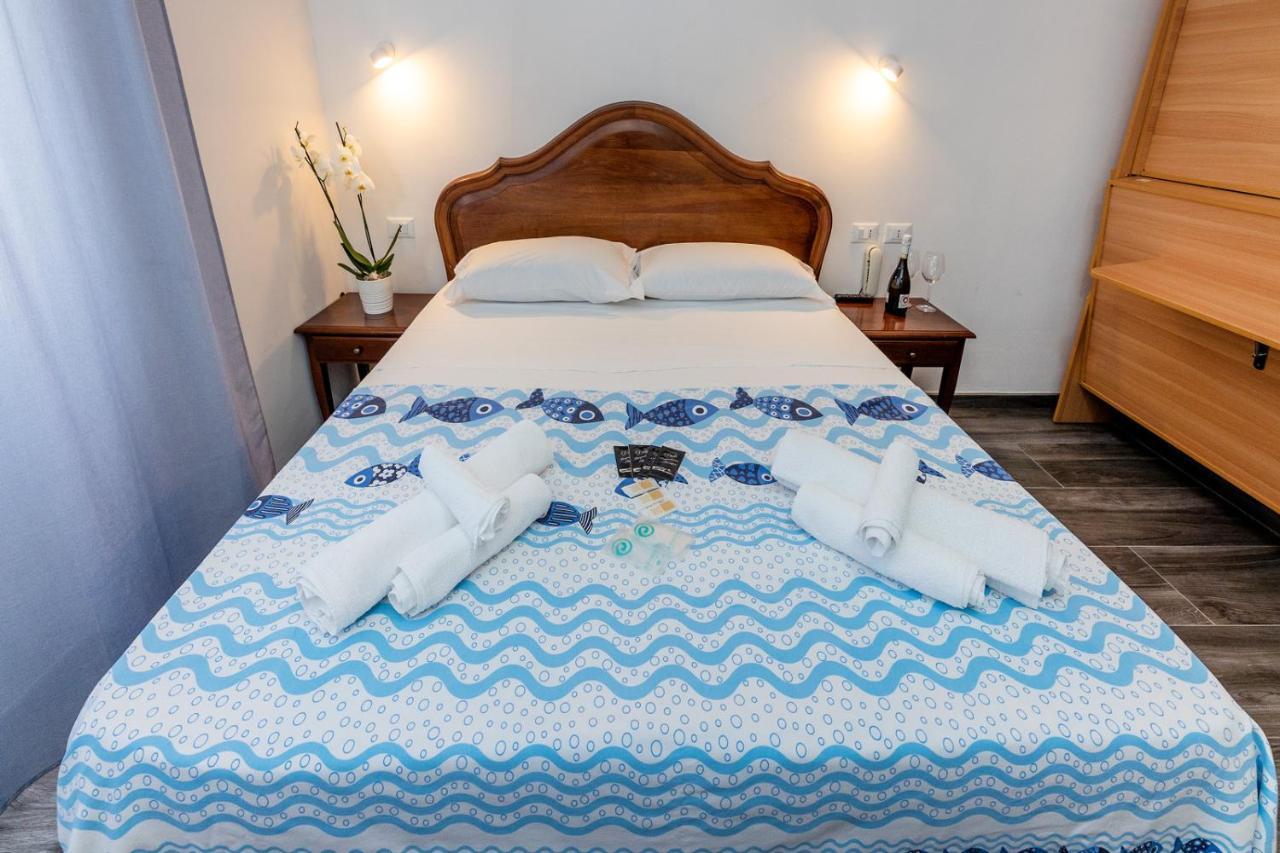 B&B Oasi ฟีนาเลลีกูเร ภายนอก รูปภาพ