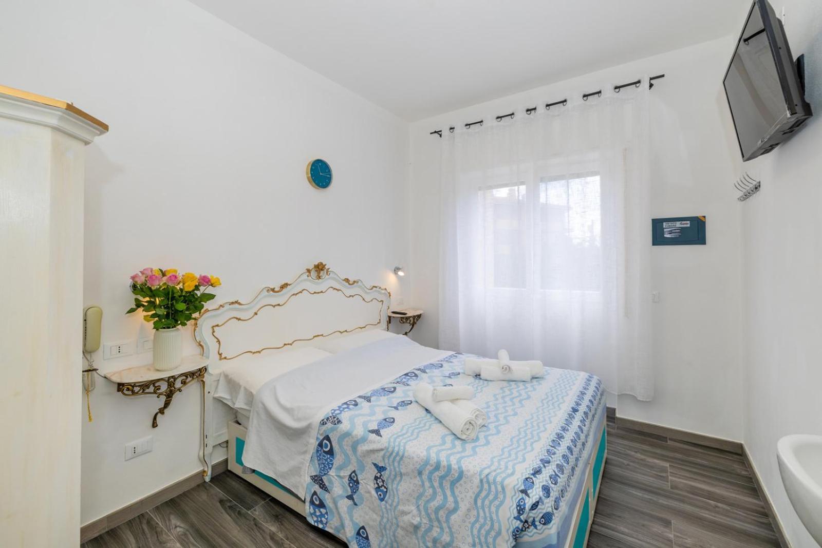 B&B Oasi ฟีนาเลลีกูเร ภายนอก รูปภาพ
