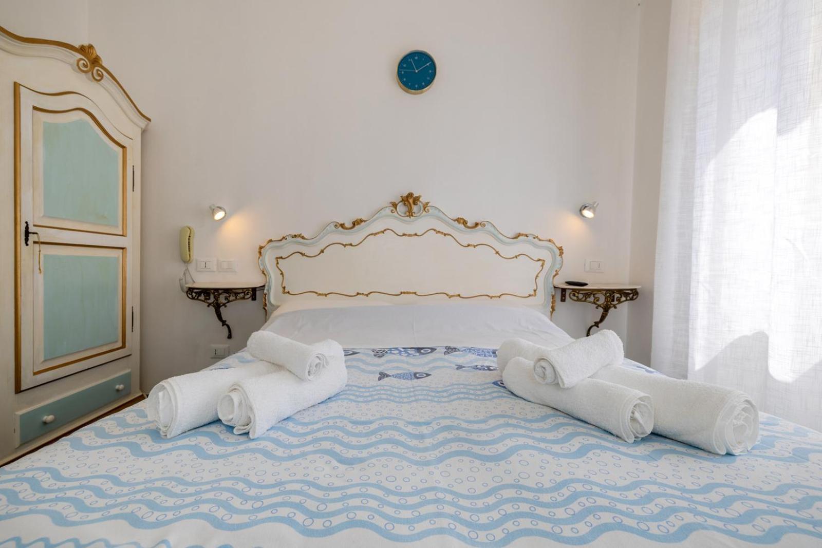 B&B Oasi ฟีนาเลลีกูเร ภายนอก รูปภาพ